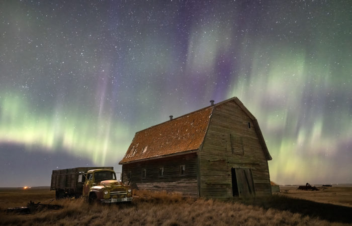 Aurora Borealis explodes over a barn in Saskatchewan